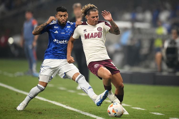 Lanus vs Cruzeiro